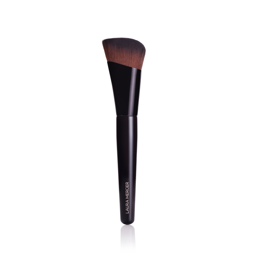 Real Flawless Foundation Brush view 1